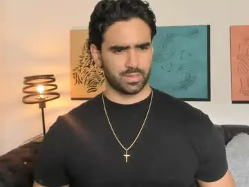 Chaturbate Free Porn Cam of bradleymartin7