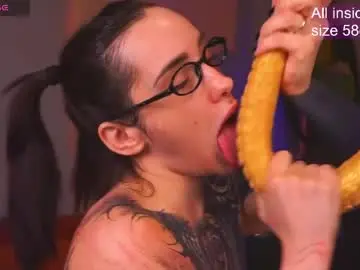 Chaturbate Sex Chat of evarabbit