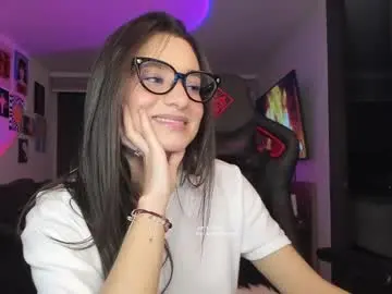 Chaturbate Free Live Porn of julidavila