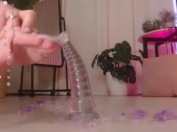 Chaturbate Adult Webcam of laurawifeness