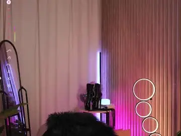 Chaturbate Adult Webcam of laurawifeness