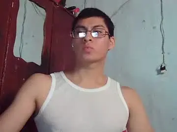 Chaturbate Adult Video Chat of maurodirty