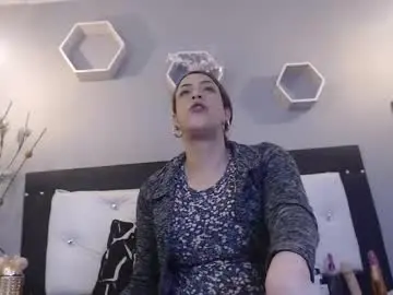 Chaturbate Watch Live Sex Cams of meriiiidaa