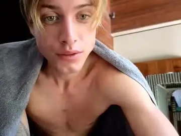 Chaturbate Free Porn Cam of specter_of_cummunism