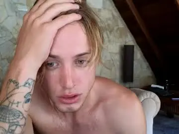 Chaturbate Watch Live Sex Cams of specter_of_cummunism