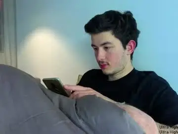 Chaturbate Live Porn of danny__magic