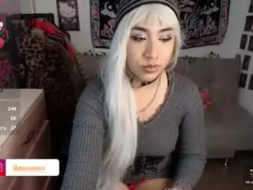 Chaturbate Best live sex cam show of exodiakinky