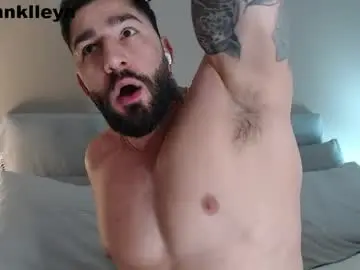 Chaturbate Adult Video Chat of johnklleyn