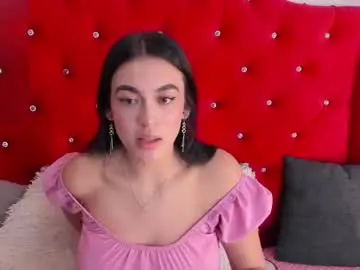 Chaturbate Live Sex Cam of kylie_ls