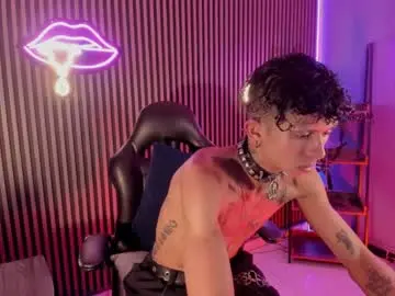 Chaturbate Free Porn Cam of maximoking26