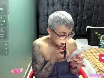 Chaturbate Live Sex Cam of charlotte__gray