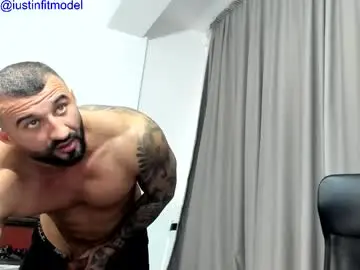 Chaturbate Adult Webcams of iustinmucle95