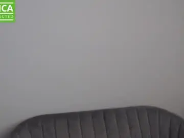 Chaturbate Free Porn Cam of johnnydolce50