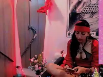 Chaturbate Watch Live Sex Cams of khaleesy13