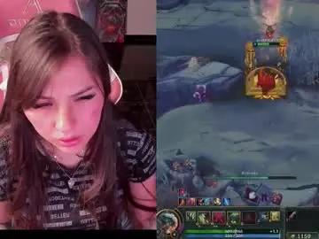 Chaturbate Adult Webcams of madeleine_shinobi