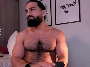 Chaturbate Live Porn of maxstrong01