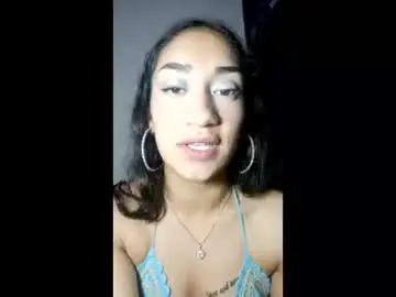 Chaturbate Live Sex Cam of liia__strong