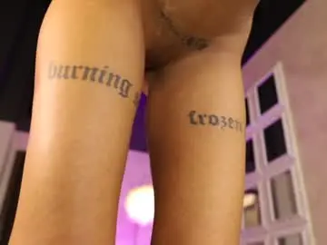 Chaturbate Adult Video Chat of lisaakira