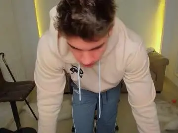 Chaturbate Watch Live Sex Cams of maxkaiden