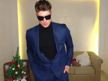 Chaturbate Watch Live Sex Cams of maxkaiden