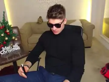 Chaturbate Watch Live Sex Cams of maxkaiden