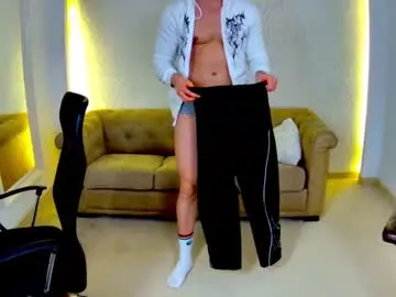 Chaturbate Adult Video Chat of maxkaiden