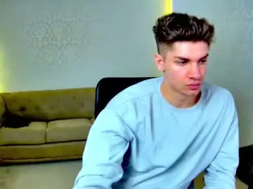 Chaturbate Nude Webcam of maxkaiden