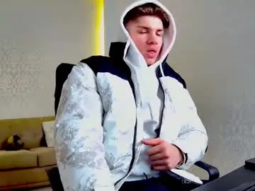 Chaturbate Private Sex Chat of maxkaiden