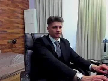 Chaturbate Sex Cam of maxkaiden