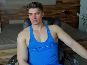 Chaturbate Sex Cam of maxkaiden