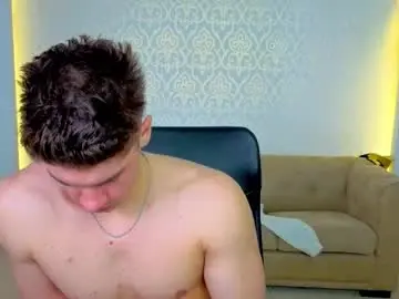 Chaturbate Sex Cam of maxkaiden