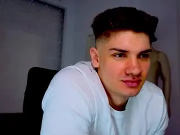 Chaturbate Live Sex Cam of maxkaiden