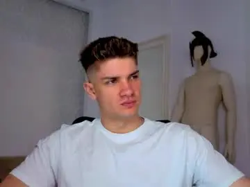 Chaturbate Sex Cam of maxkaiden
