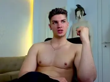 Chaturbate Watch Live Sex Cams of maxkaiden
