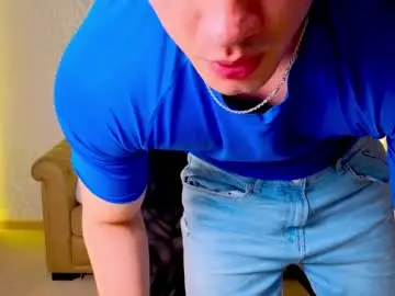 Chaturbate Live Porn of maxkaiden
