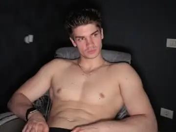 Chaturbate Best live sex cam show of maxkaiden
