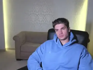 Chaturbate Sex Cam of maxkaiden
