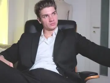 Chaturbate Sex Cam of maxkaiden