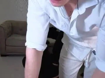 Chaturbate Live Sex Cam of maxkaiden
