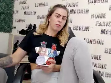 Chaturbate Best Webcam of sweetdaiana23