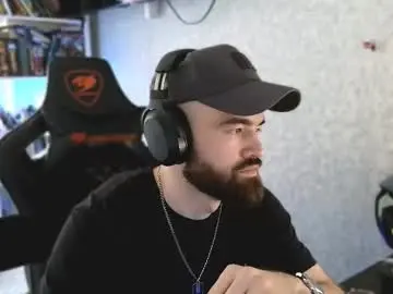 Chaturbate Nude Webcam of _serious_man