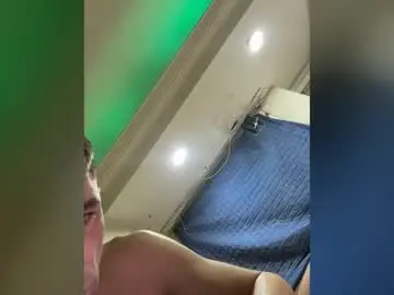 Chaturbate Best live sex cam show of ellucho221