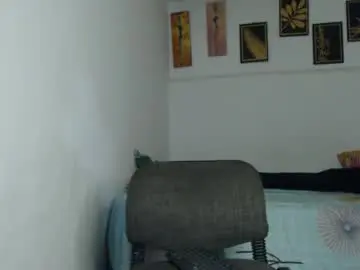 Chaturbate Sex Cam of emily_babybo