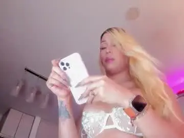 Chaturbate Best live sex cam show of izamarqueen