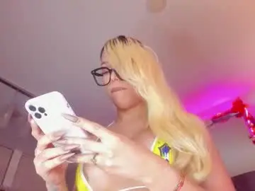 Chaturbate Nude Webcam of izamarqueen