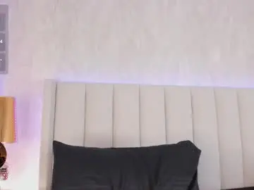 Chaturbate Live Sex Cam of tokio_shuang