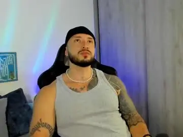 Chaturbate Live Porn of dave_max93