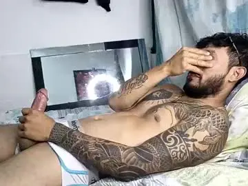 Chaturbate Free Porn Cam of frankdanielsmolano
