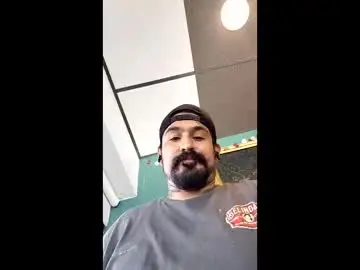 Chaturbate Free Porn Cam of ivan7676ruiz76