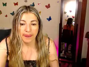 Chaturbate Sex Cam of jolie_mature_